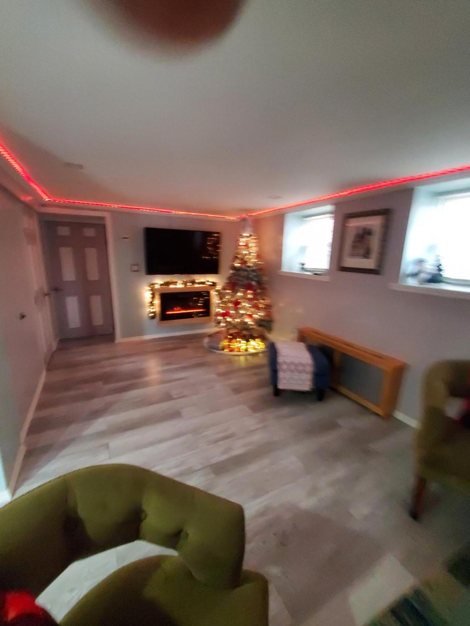 Lovely 2 Bedroom With 2 Entrance And Parking Appartement *