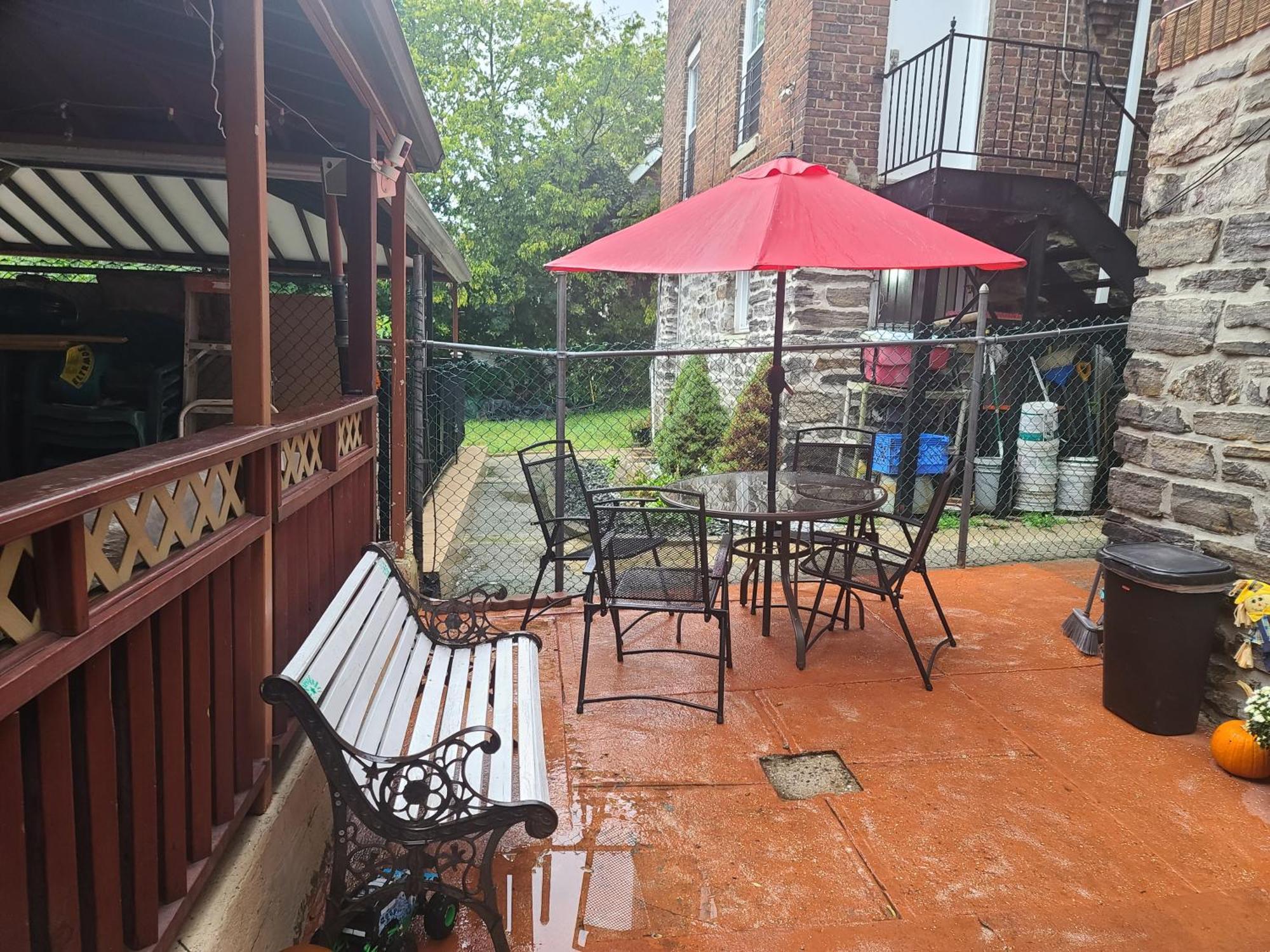 Lovely 2 Bedroom With 2 Entrance And Parking Appartement
